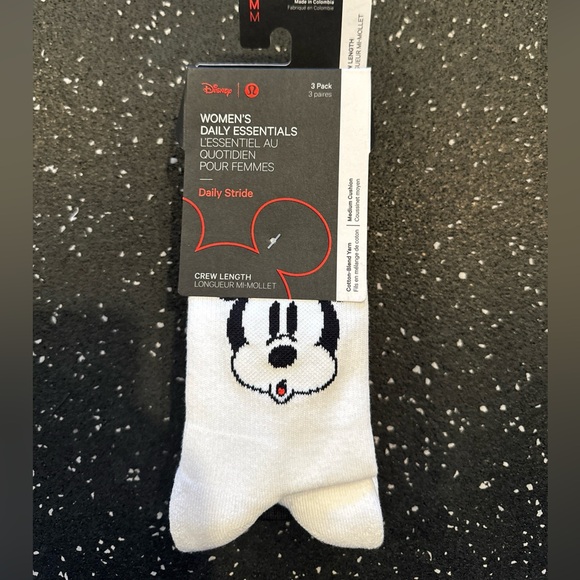 Disney x lululemon Women's Daily Stride Comfort Crew Socks 3 Pack - Picture 10 of 14